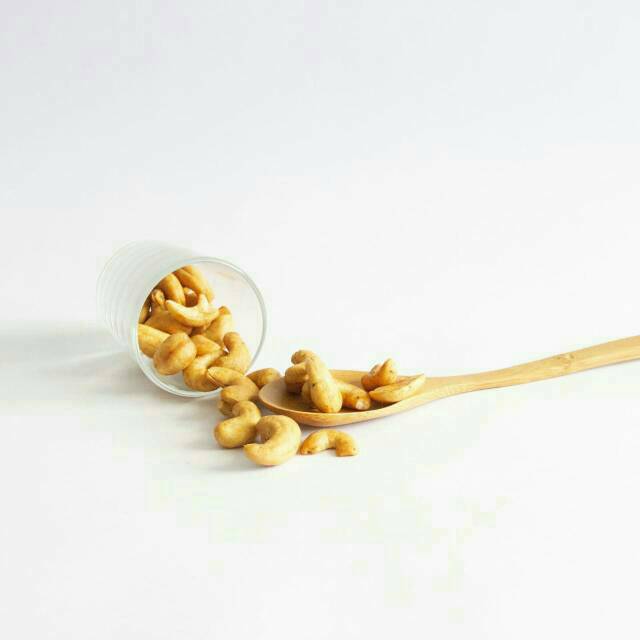 

Kacang Mede Original (500 gram)