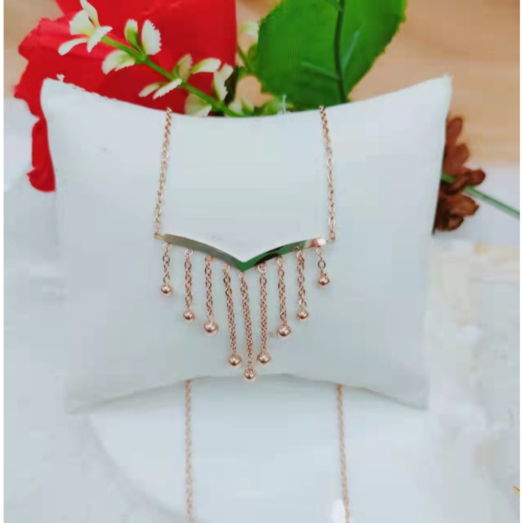 Kalung Titanium Perhiasan Fashion 8594