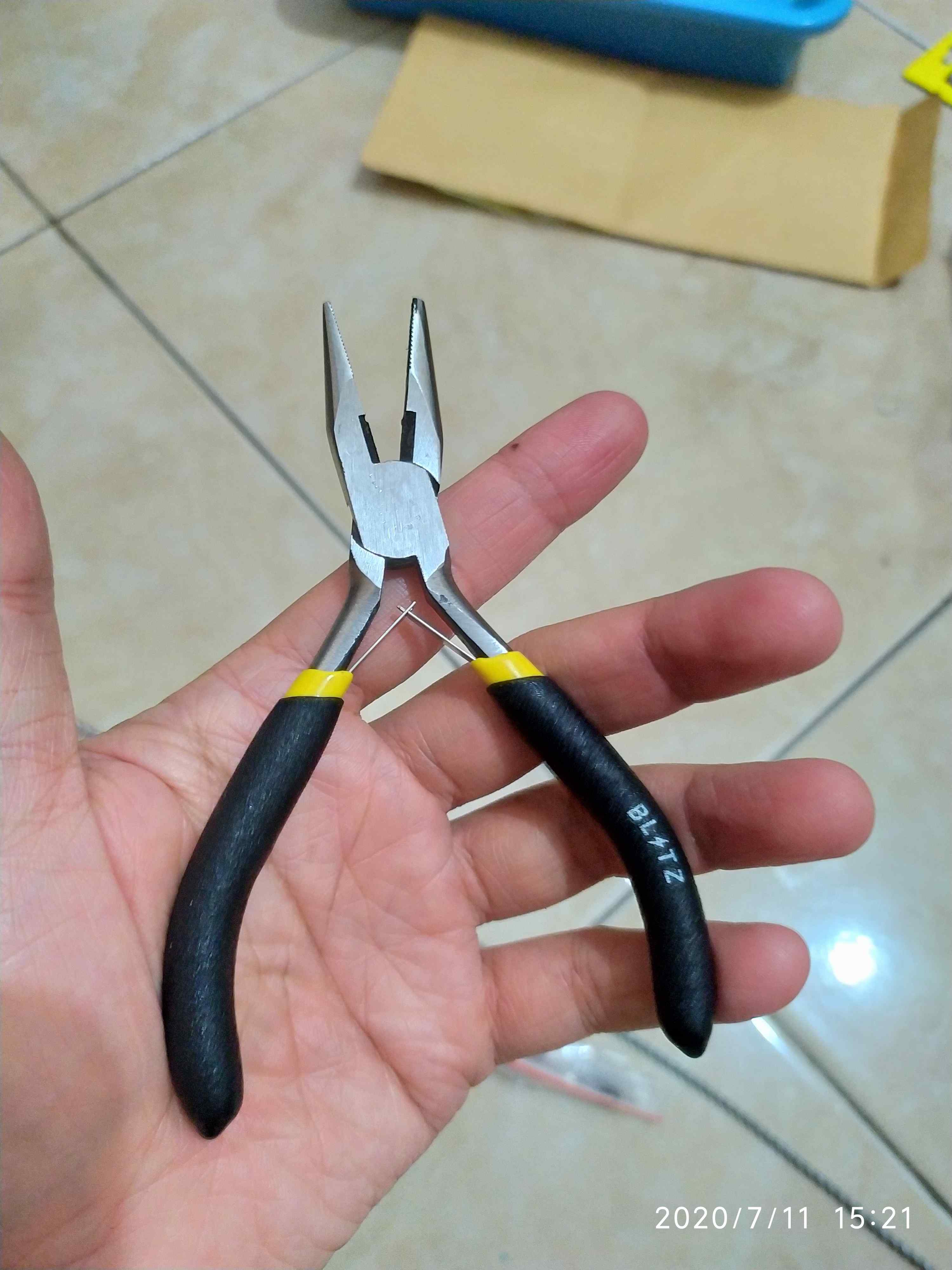 Blitz Tang Lancip Mini 4,5 Inch
