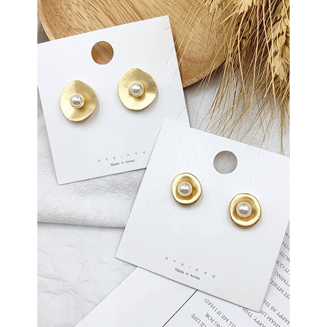 LRC Anting Tusuk Fashion Pearl Metal Round Earrings F4584X