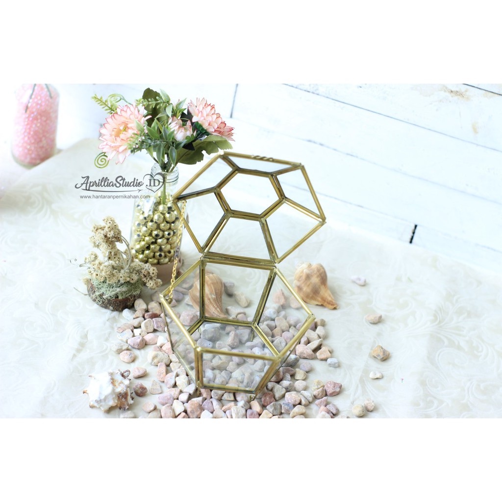 BOX KACA  PREMIUM UNTUK TEMPAT CINCIN DAN PERHIASAN | AKSESORIS TERARIUM 07 UK 14x13x11 CM