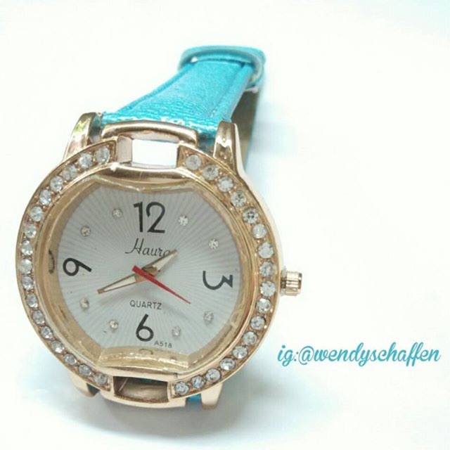 Haura fashion tosca watch