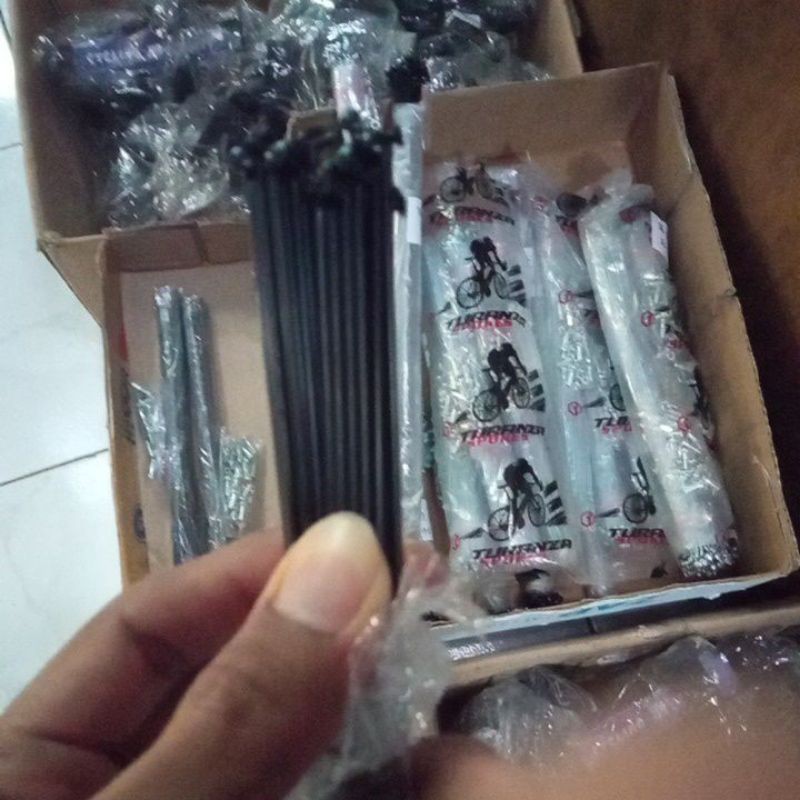 ruji jari jari sepeda ukuran R20 warna hitam(1set 36biji)