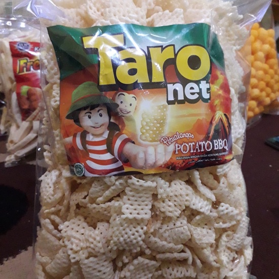 

CIKI TARO Net Potato Barbecue Snack Cemilan Chiki 100 300gr