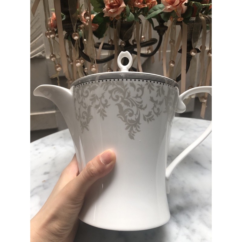 Mikasa st james teapot large premium porcelain