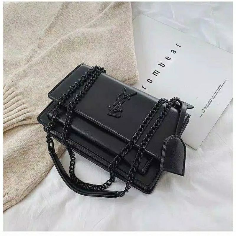 Tas Import Selempang Wanita Batam