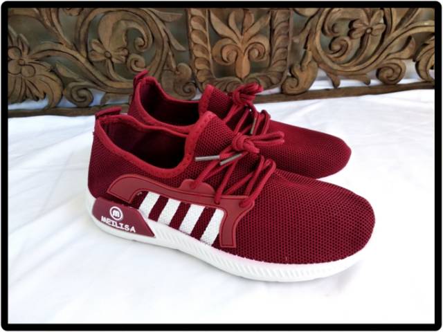 Sepatu sneaker Import CPP / Sneakers wanita