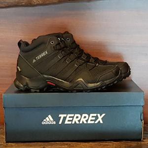 Jual Sepatu Gunung Adidas TERREX AX2R MID GTX Outdoor Original Berkualitas