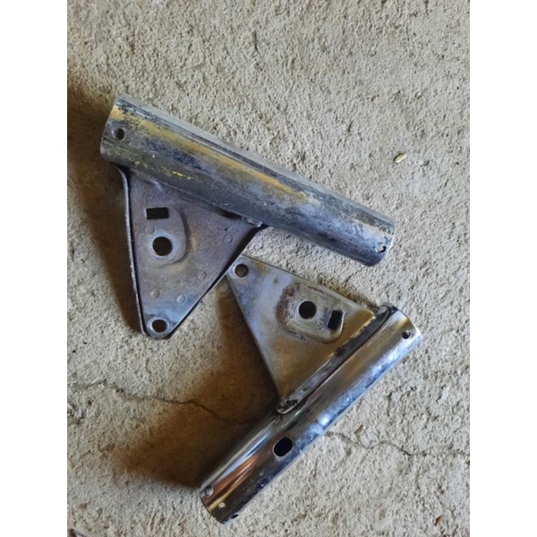 Kupingan lampu gl100