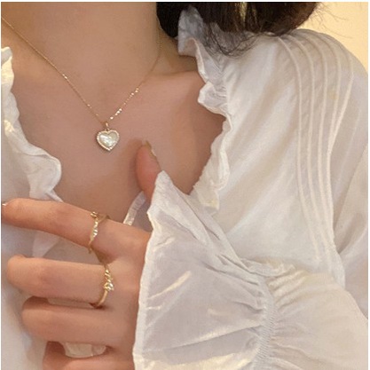 Gaya Korea ins gaya temperamen Opal cinta liontin kalung untuk Wanita gaya Baru tulang selangka kalu