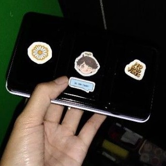 

Wadah / Tempat cat air + Half Pan isi 12