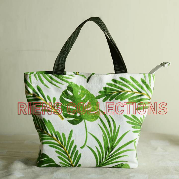 RIENS COLLECTIONS. HANDBAG KECIL BAHAN KANVAS MOTIF FLORAL HIJAU