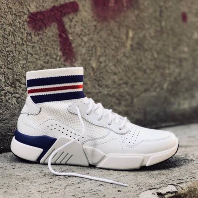 PELUNASAN, BOOKED MARK NASON LOS ANGELES X SKECHERS