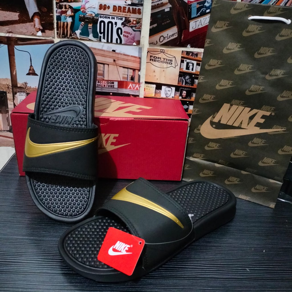 SANDAL BLACK GOLD NIKE BENASSI SWOOSH SENDAL MURAH SLIDE PRIA WANITA SPORT FLIP FLOP TERMURAH