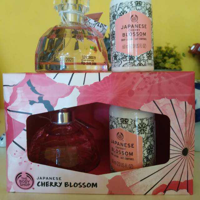 Gift Japanese Cherry Blossom The Body Shop
