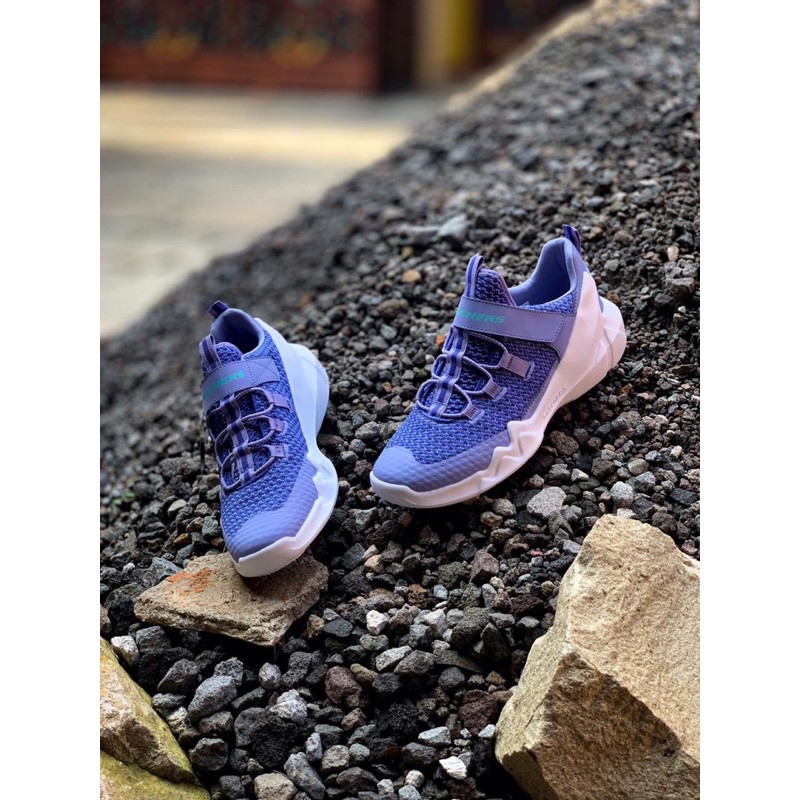 Sepatu  SKECHERS DLT-A STREET SOUNDS 80643 LT BLUE (WOMEN)