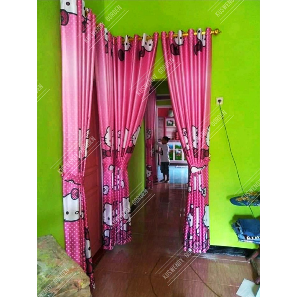 Gorden Blackout 100 x 250 cm Tinggi 2.50 meter HelloKitty &amp; Doraemon Hordeng Jendela Pintu