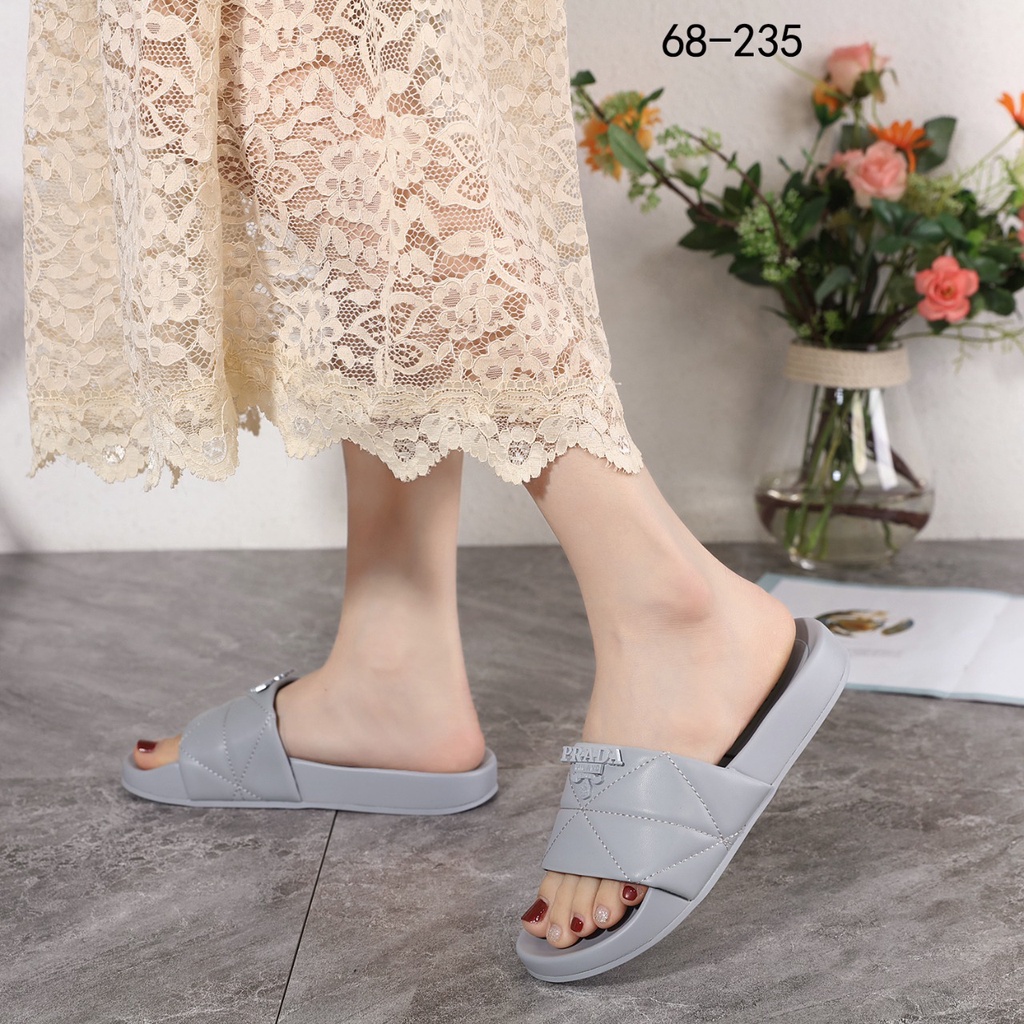 PR Quilted Nappa Slides Sandals 68-235