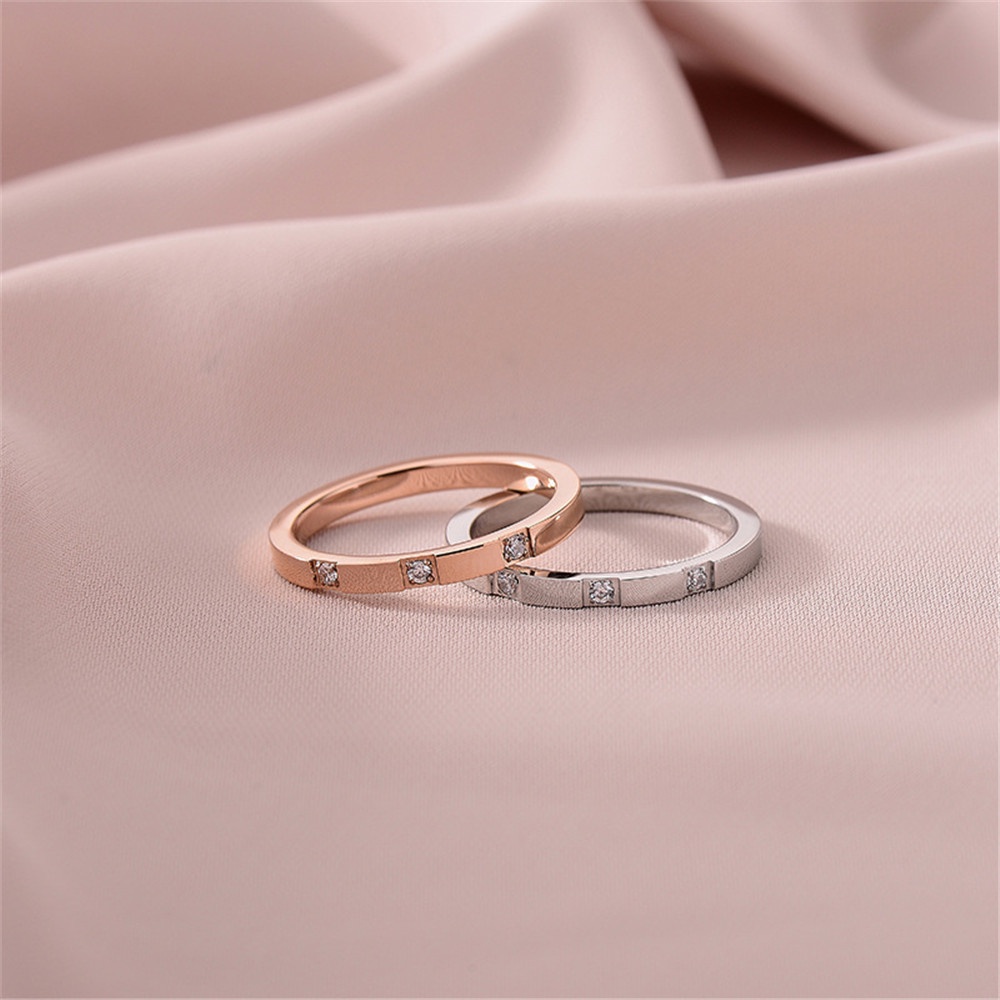 1 pcs Korea Titanium Steel Light Luxury Rose Gold Perak Berlian Pasangan Cincin Tipis untuk Pria dan Wanita