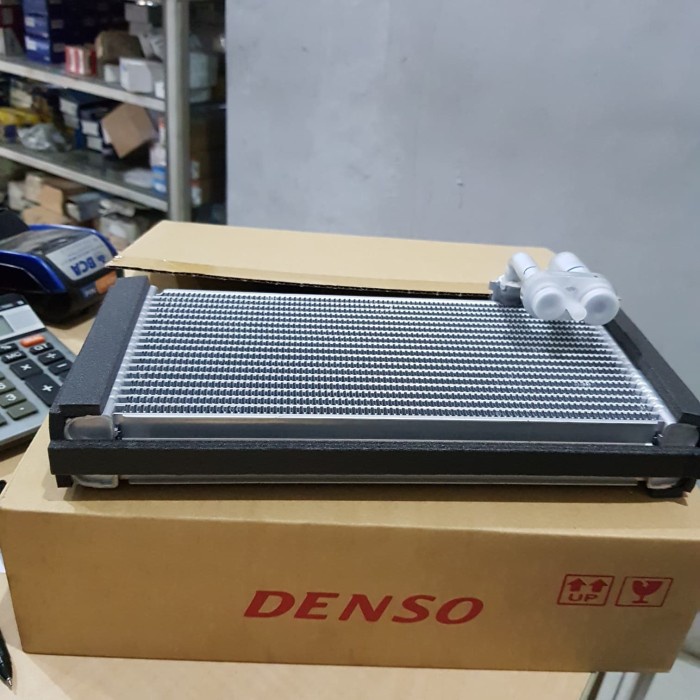 Evaporator Ac Mobil Innova Fortuner Belakang Asli Denso