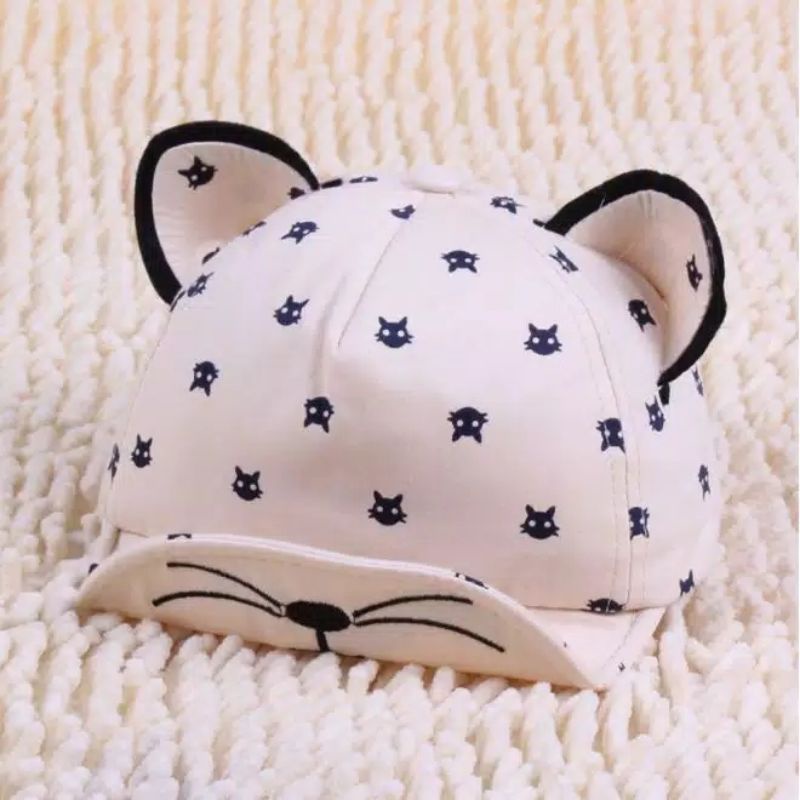 Topi bayi karakter kucing, topi anak cowok dan cewek model baseball (kios raziq surabaya)-Krem