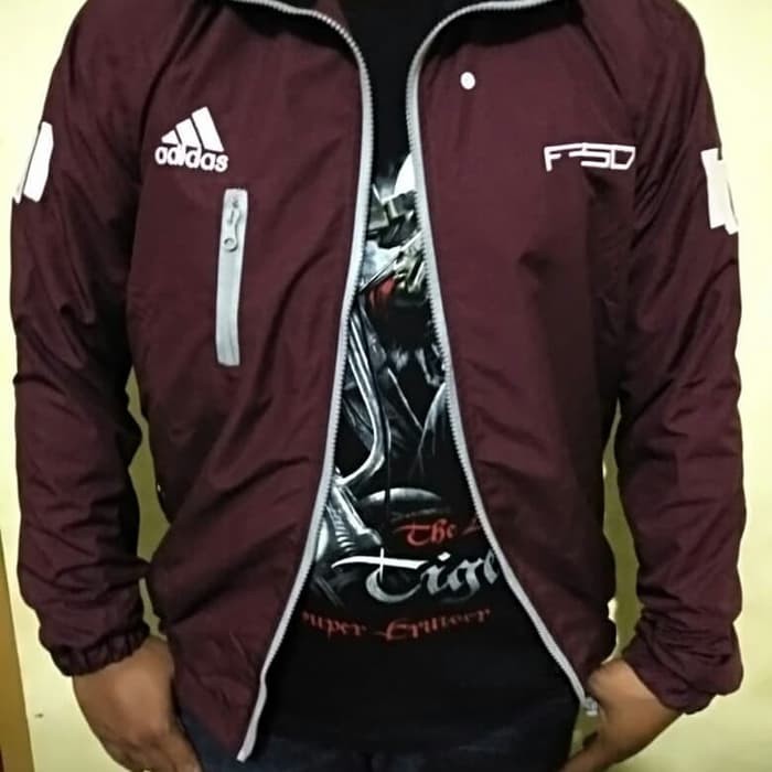 TERLARIS Jaket Tracker Waterproof Windbreaker Adidas F-50 Maroon