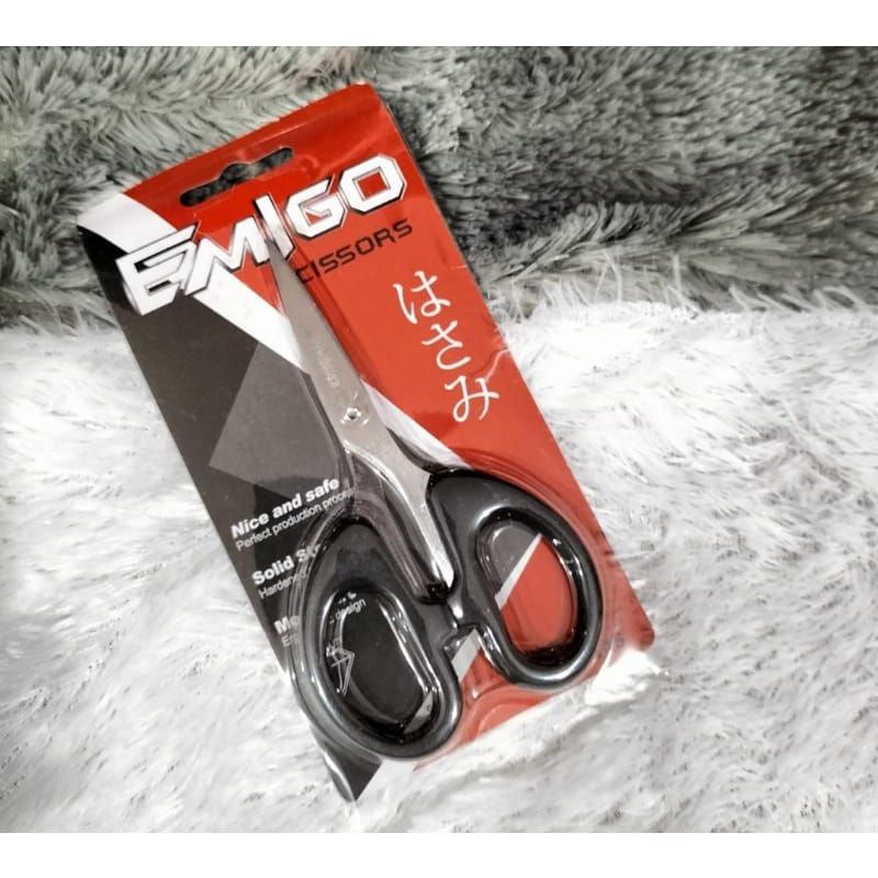 

(ECER) GUNTING EMIGO SEDANG