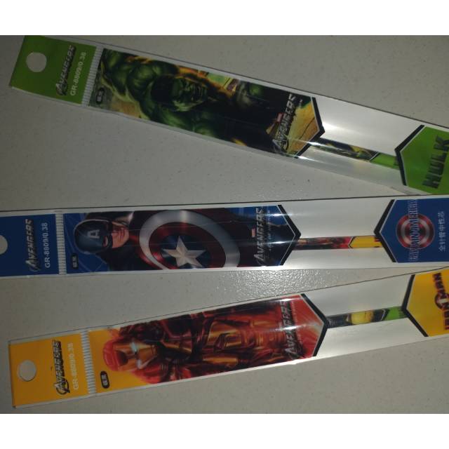 

tinta pulpen motif avengers