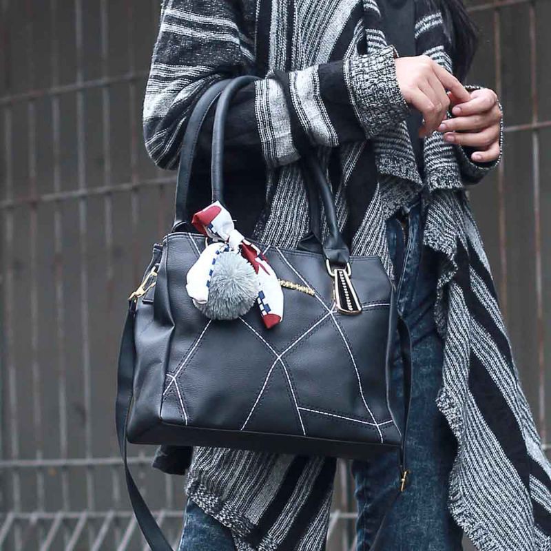 Tas Salempang Wanita Tas Bahu Handbag Semi Kulit Tas Jinjing Selempang Slingbag Original