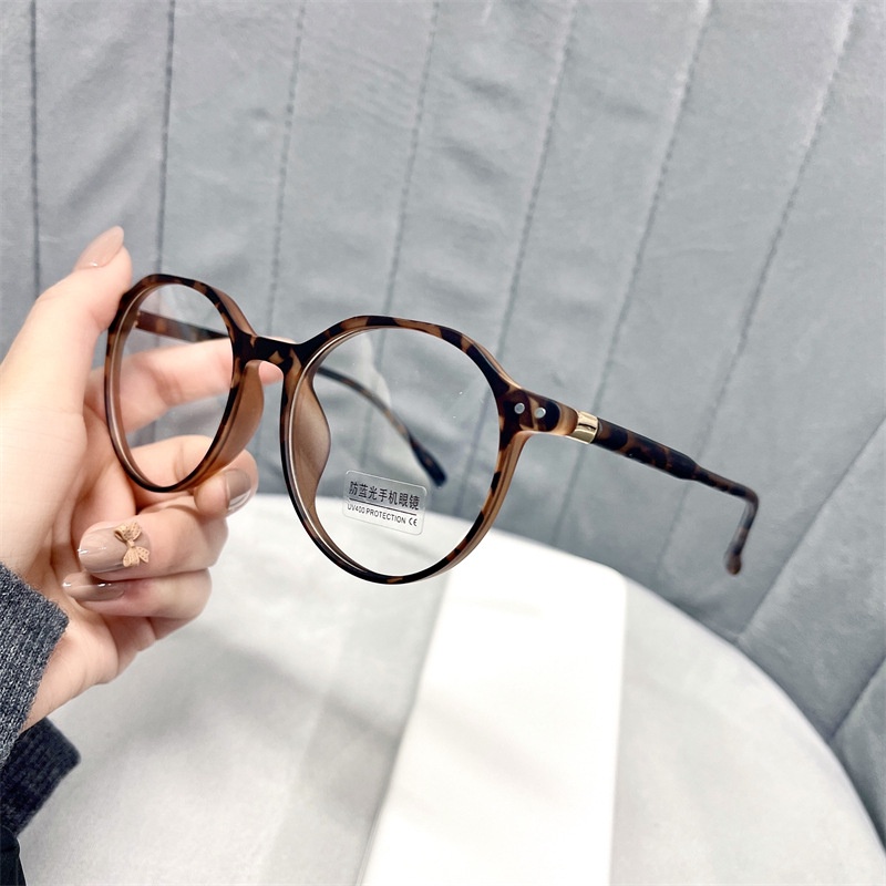 (YUZHU) Tr90 Kacamata Fashion Gaya Retro Korea Frame Bulat Bahan Metal Untuk Wanita