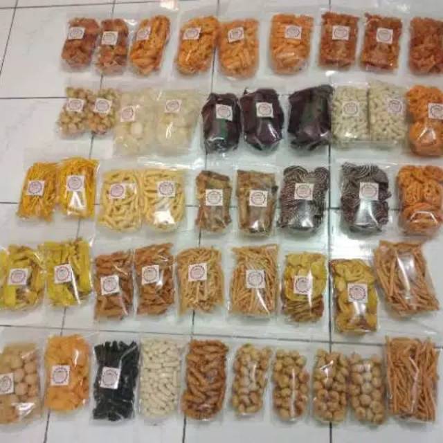 

Cemilan ringan / kripik / krupuk / kacang pouch - PART 3