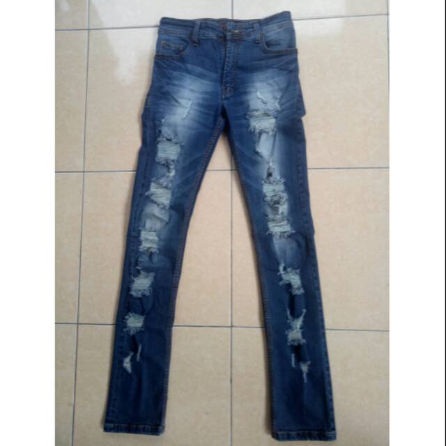 Kaos greenlight+celana jeans bronco