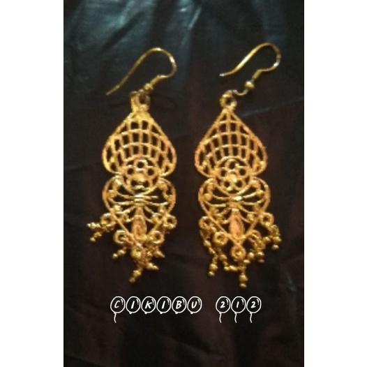 Anting adat Nusantara