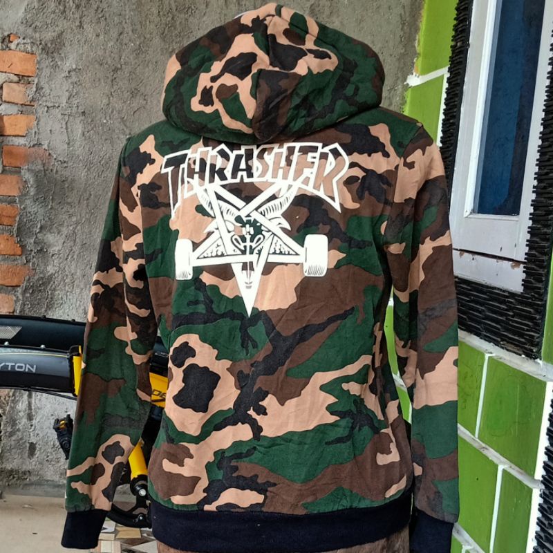 Hoodie Thrasher Rare Camo 666