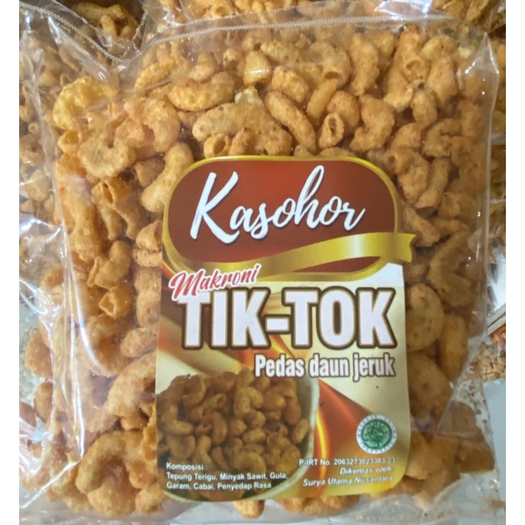 

Cemilan Makaroni Pedas Daun Jeruk