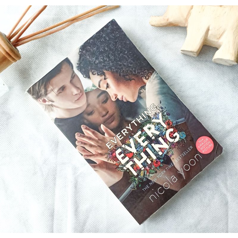 Novel Inggris Everything Everything