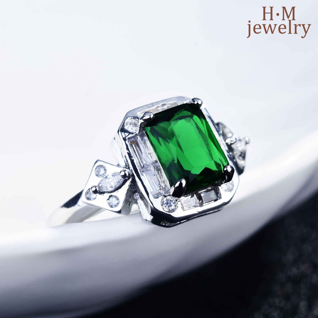 Cincin Model Terbuka Bentuk Persegi Panjang Aksen Emerald Turmalin