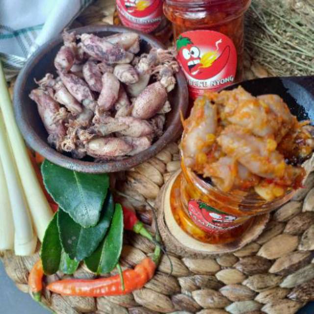 

sambel baby cumi, baby cumi pedas, sambal baby cumi, sambal cumi, sambal cumi pedas, sambal