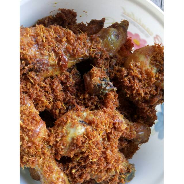 

Ayam goreng laos