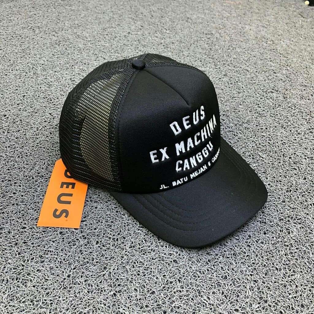 TOPI DEUS EX MACHINA ORIGINAL
