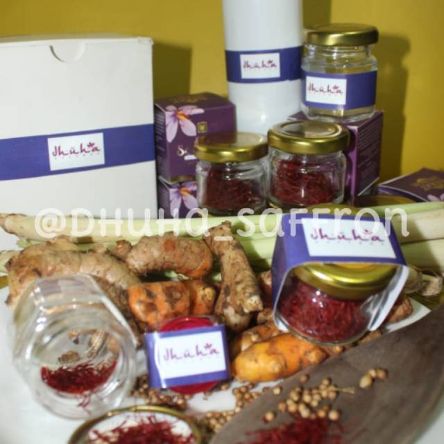

Saffron Khasmir by Dhuha_Saffron