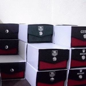 

box kancing polos tanpa merek