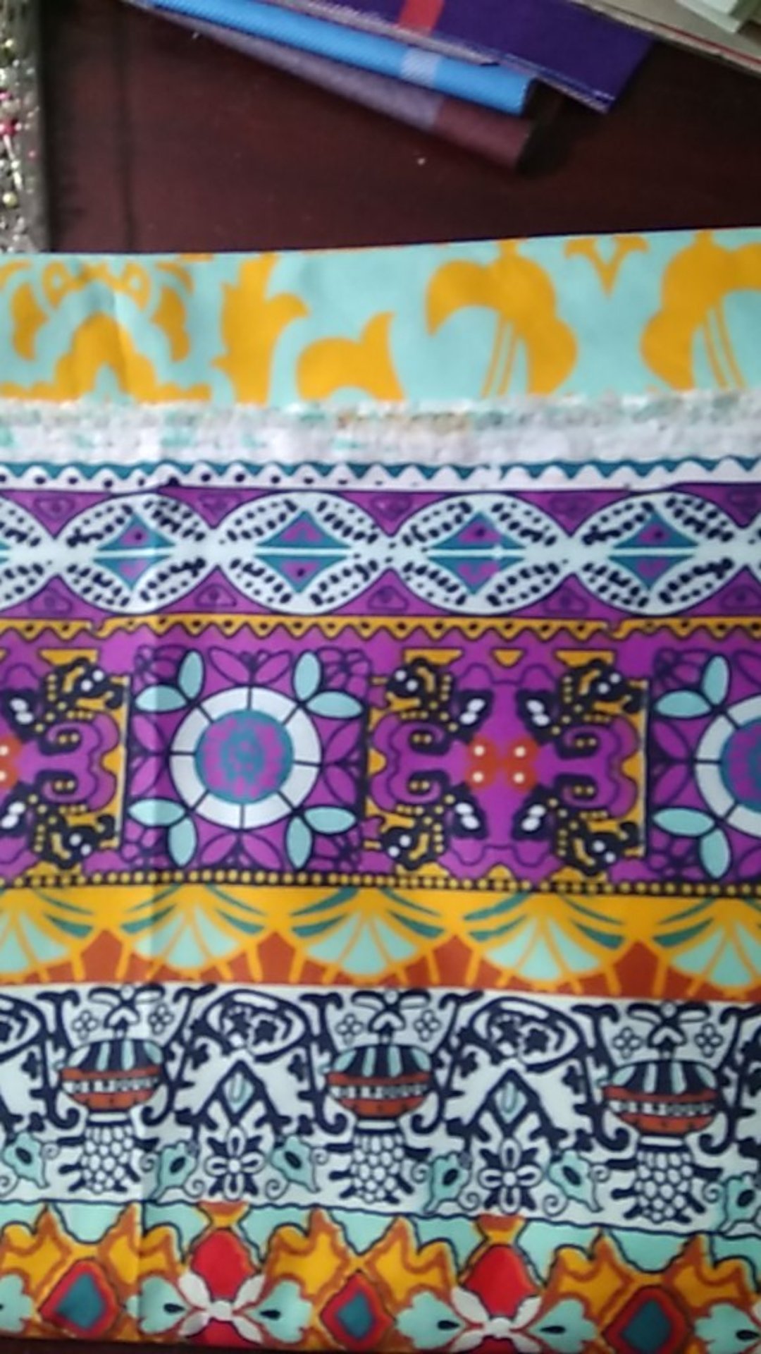Bahan Sprei Polymicro Motif Batik
