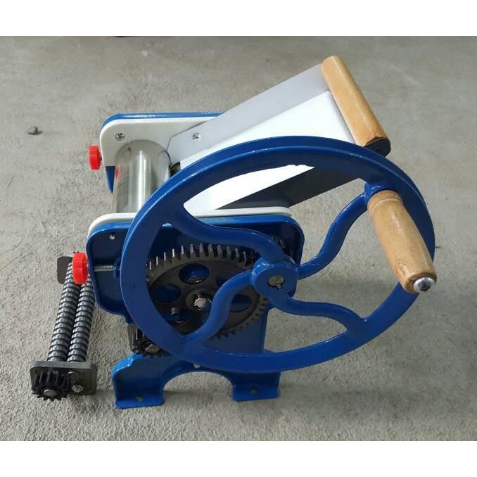 

Penggiling/ Giling Mie/ Noodle Maker Manual WILLMAN (2mm & 4mm)
