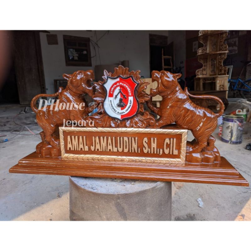 Papan Nama Dekorasi Macan Kayu Jati