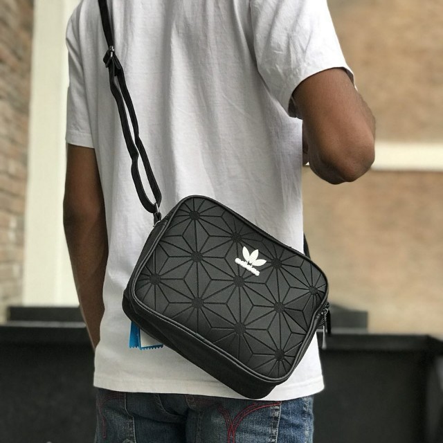 Adidas Xeno Slingbag Issey Miyake Tas 