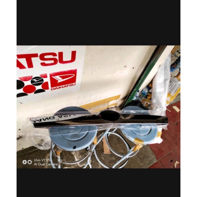 trunklid bagasi calya sigra ori