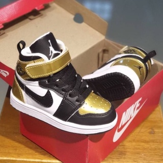 white jordan 1 junior