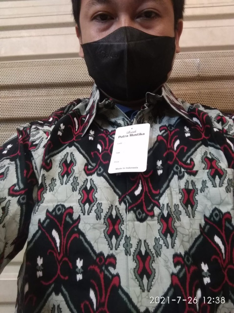 Kemeja Batik Pria/batik Halus/batik Solo/kemeja Batik Premium