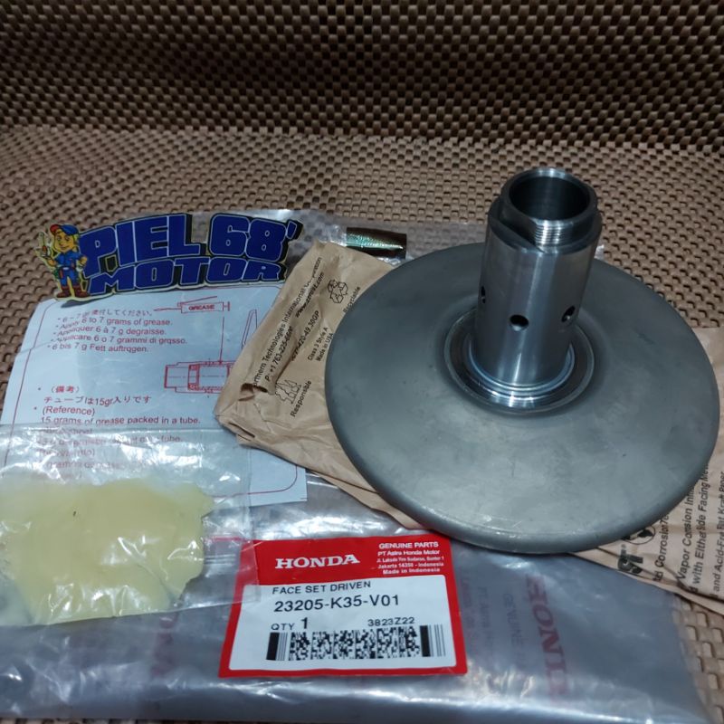 Pully Cowok Face Set Driven Vario 125 150 23205-K35-V01